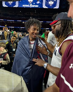 alix_earle tagged 2023-04-05 06.56 Cqos59npFML_9_10 339667810_587820223303266_4668365511194073281_n.jpg