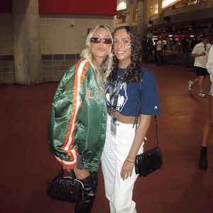 alix_earle tagged 2023-04-05 23.36 CqqfWeuJ8Hy_5_5 339851688_195232066562790_2616434614354781040_n.jpg