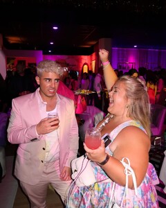 alix_earle tagged 2023-07-10 23.23 CuhqOXex2On_2_10 358544197_2700047046802707_1042140127744519585_n.jpg