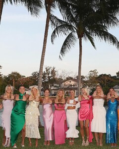 annaasapio posts 2023-06-27 06.55 Ct-a1Y4tF6C_4_7 355864103_285728247241346_4020135487713093804_n.jpg