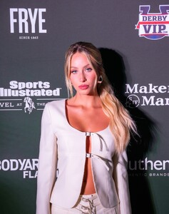 authentic posts 2024-05-07 20.00 C6q7AW4O29V_3_8 442127626_3739596596325787_5536821703317054057_n.jpg