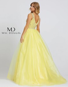 ballgowns-by-mac-duggal-12317h-235398.jpg