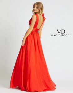 ballgowns-by-mac-duggal-48856h-198764.jpg
