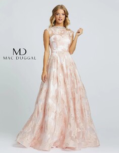 ballgowns-by-mac-duggal-67669h-861948.jpg