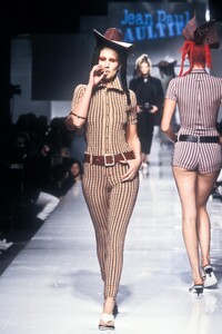 christineBergstrom s96jpGaultier-32.jpg