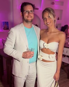 cpetricone posts 2023-03-25 01.21 CqLx7ISvyyY_2_2 337770627_543511751238713_4345556689698186413_n.jpg