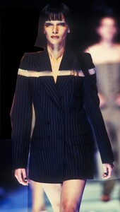 ewaW s98aMcQueen-11b.jpg