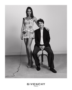 givenchy-fall-2025-campaign-csty (1).jpg