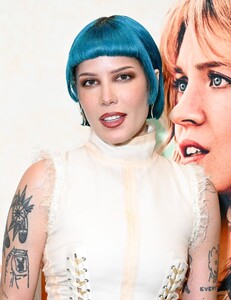 halsey-25.jpg