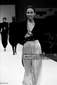 jillH f93emporio-2ba.jpg