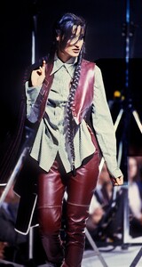 lozano-- f92jpGaultier-42.jpg