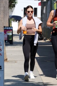 lucy-hale-s-coffee-run-chic-in-la-2.jpg
