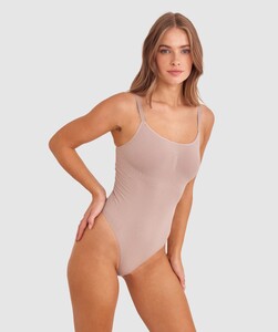 maidenform-seamless-thong-bodysuit-nude-01674801-297860.jpg