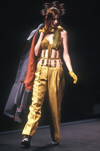 mamon s89jpGaultier-.jpg