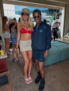 mcisrow14 posts 2025-07-21 02.47 DMWCo1yy4mi_3_8 522906160_18515000581029144_761019300535581521_n.jpg