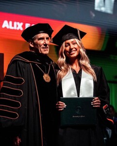 miamiherbert_ug posts 2023-06-29 21.11 CuFGau7upmb_5_8 356812638_18194439841261092_5306045373233315688_n.jpg