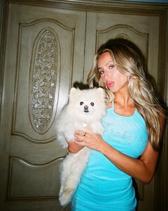 michelledion posts 2023-03-10 01.28 CplKybnp_NT_2_8 334178188_246917147670239_9167978112312719987_n.jpg