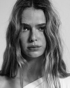 mirtilletouche_3397630123671949374's2025-8-18-9.9.348 story.jpg