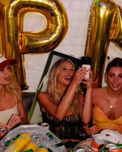 photography_annette posts 2025-04-29 04.43 DJAh5OUv3zM_9_9 491895980_17859180897406787_3343897454123096539_n.jpg