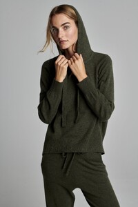 repeat cashmere 2025_192.jpg