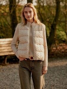 repeat cashmere 2025_2.jpg