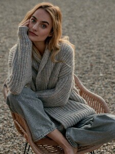 repeat cashmere 2025_25.jpg