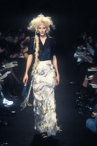 s98jpGaultier-HC-11  fleurC OR Sundell.jpg