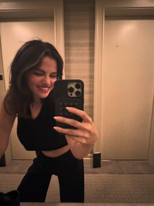 selenagomez_1755289777_3699961279458017926_460563723.jpg