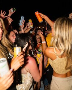 sipmargs posts 2025-06-12 01.41 DKxgFq7xLPf_4_10 505436861_18068492615506809_6773435802417576332_n.jpg