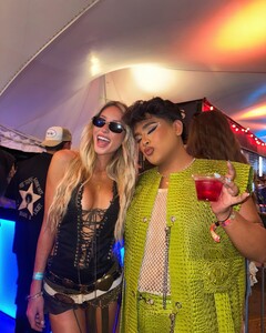 snatchedbywill posts 2025-04-17 18.17 DIjFfVZsJi4_5_14 491443217_18498358195057530_492920365799879225_n.jpg