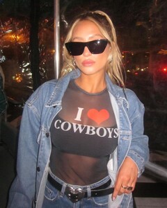 streetsaheadusa posts 2023-03-23 00.19 CqGhOgtOuw9_6_6 337176369_769484821272175_6136038666826617606_n.jpg