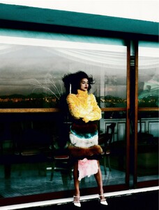 vogue bz 08-2025_3.jpg