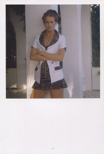 1993-SS-Chanel-CS-8a.jpg