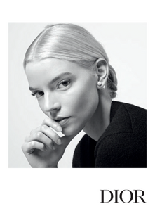 2023-04-01 British Vogue-9.png