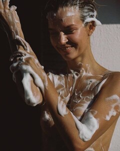 [2023.07.02] josephineskriver_357649863_1463757671106444_8209031294371822999_n.jpg