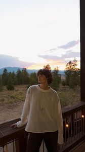 [2025.09.02] taylor_hill_3713168411137578100.jpg