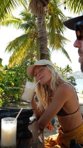 [2025.09.06] megan_samperi-layseahughes_3716042103618428444.jpg