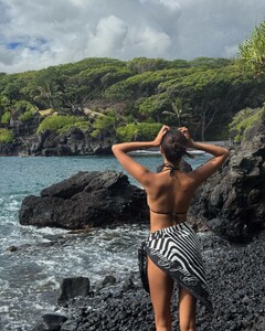 [2025.09.07] giizeleoliveira_543781463_18529793524033896_2910207621967051276_n.jpg