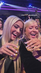 [2025.09.07] livvydunne_3716788041550784241.jpg