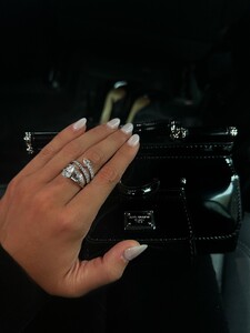 [2025.09.08] livvydunne_543829009_18531635497027168_6536974949062528186_n.jpg