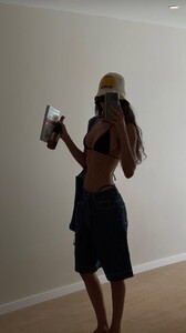 [2025.09.11] brunalirio_3719329038390284856.jpg