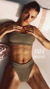 [2025.09.11] lavarice.swim_3719293133075786499.jpg