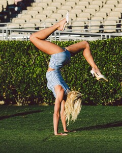 [2025.09.12] fanaticssportsbook_547660004_17981384342891398_5921760748360807568_n.jpg