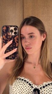 [2025.09.12] haileygrice_3720420572586082111.jpg