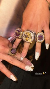 [2025.09.13] livvydunne_3720876576050593937.jpg