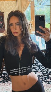 [2025.09.15] rachelc00k_3722205541541417369.jpg