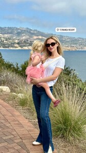 [2025.09.15] tiffanytothxoxo_3721843323628908134.jpg