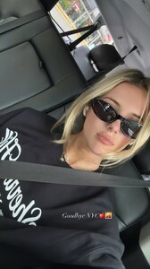 [2025.09.16] lindsaymariebrewer_3723207598800734162.jpg