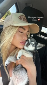 [2025.09.17] ellaayalon_3723394327009014996.jpg