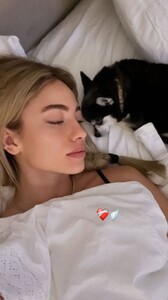 [2025.09.17] ellaayalon_3723396483283898893.jpg